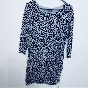 Women’s Leopard print top.